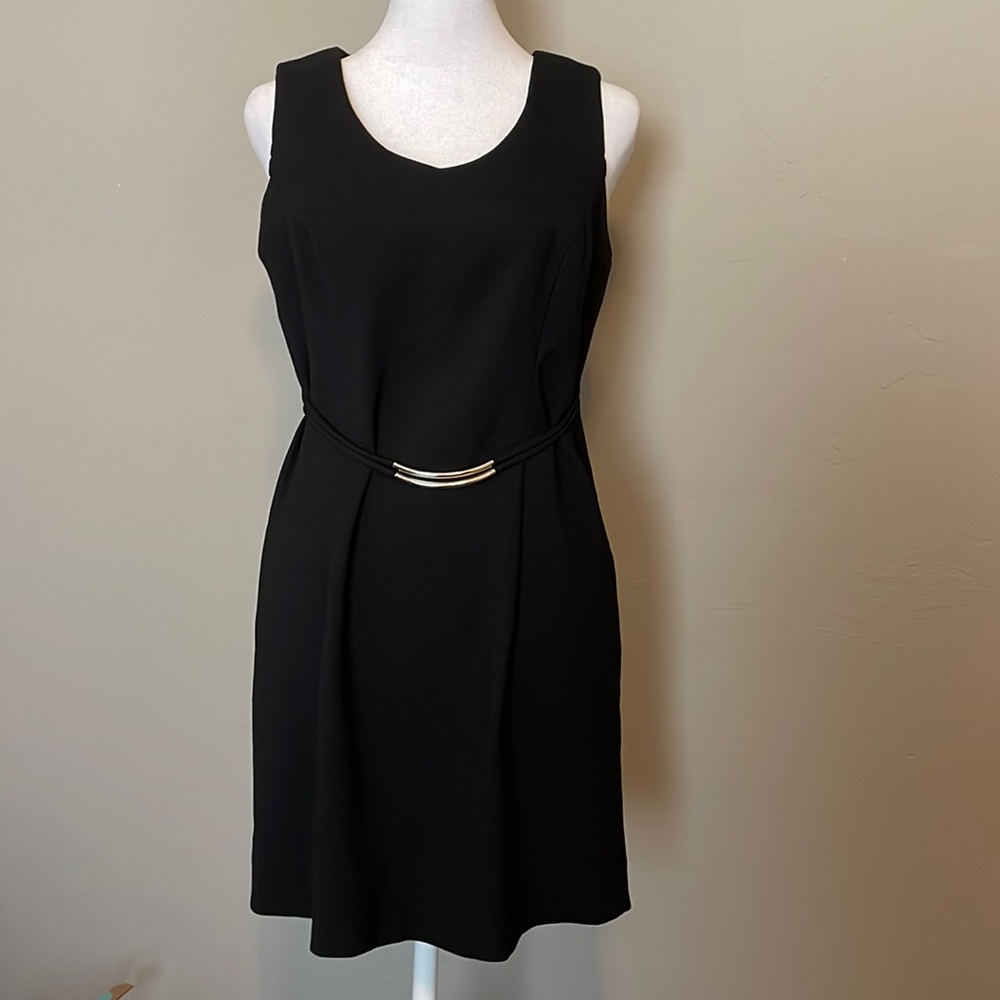 Jessica Howard little black dress